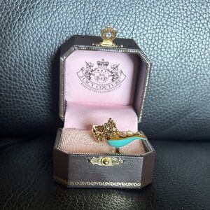 Juicy Couture Golden Pearl Genie Lamp Charm